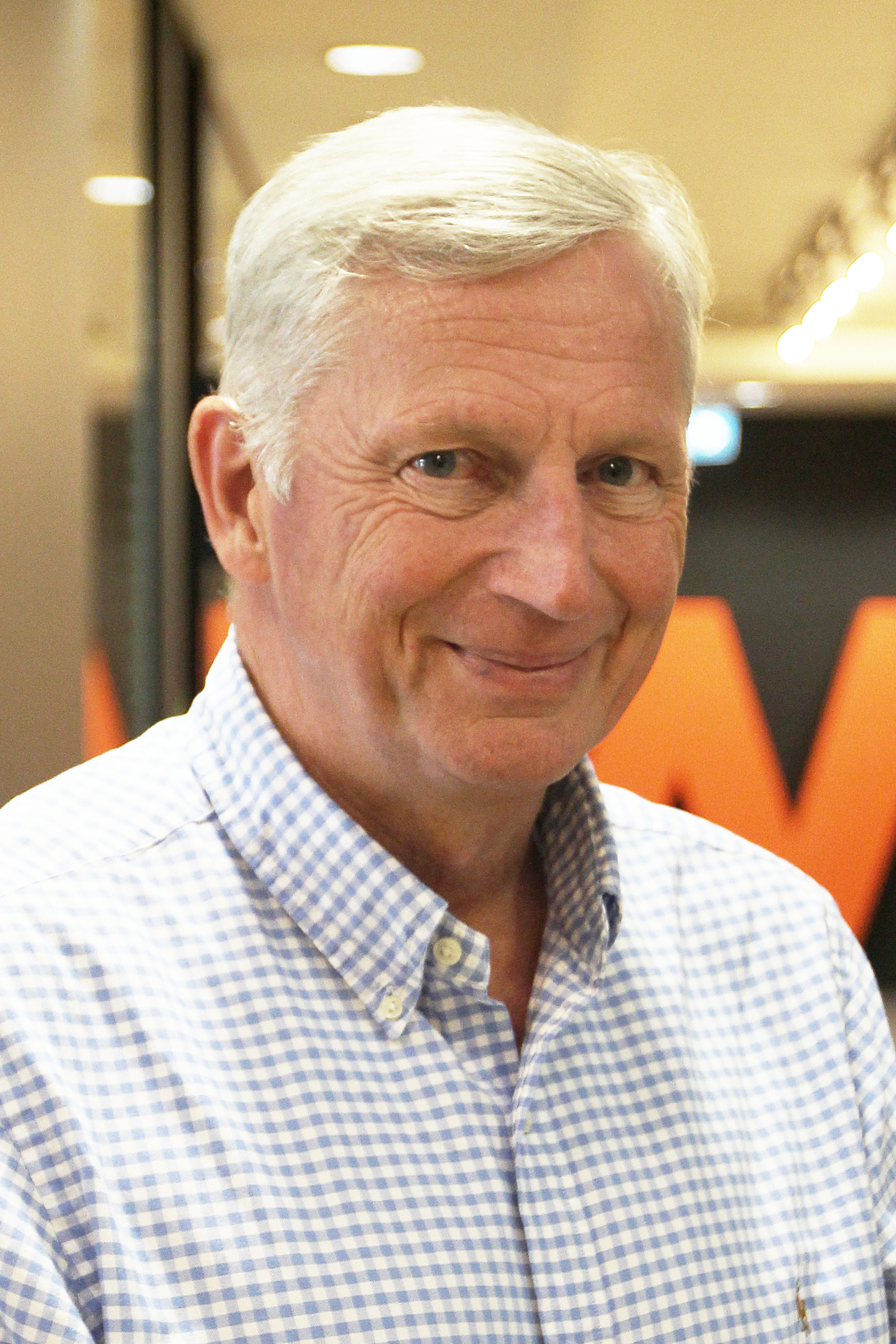 Phil Hutchinson